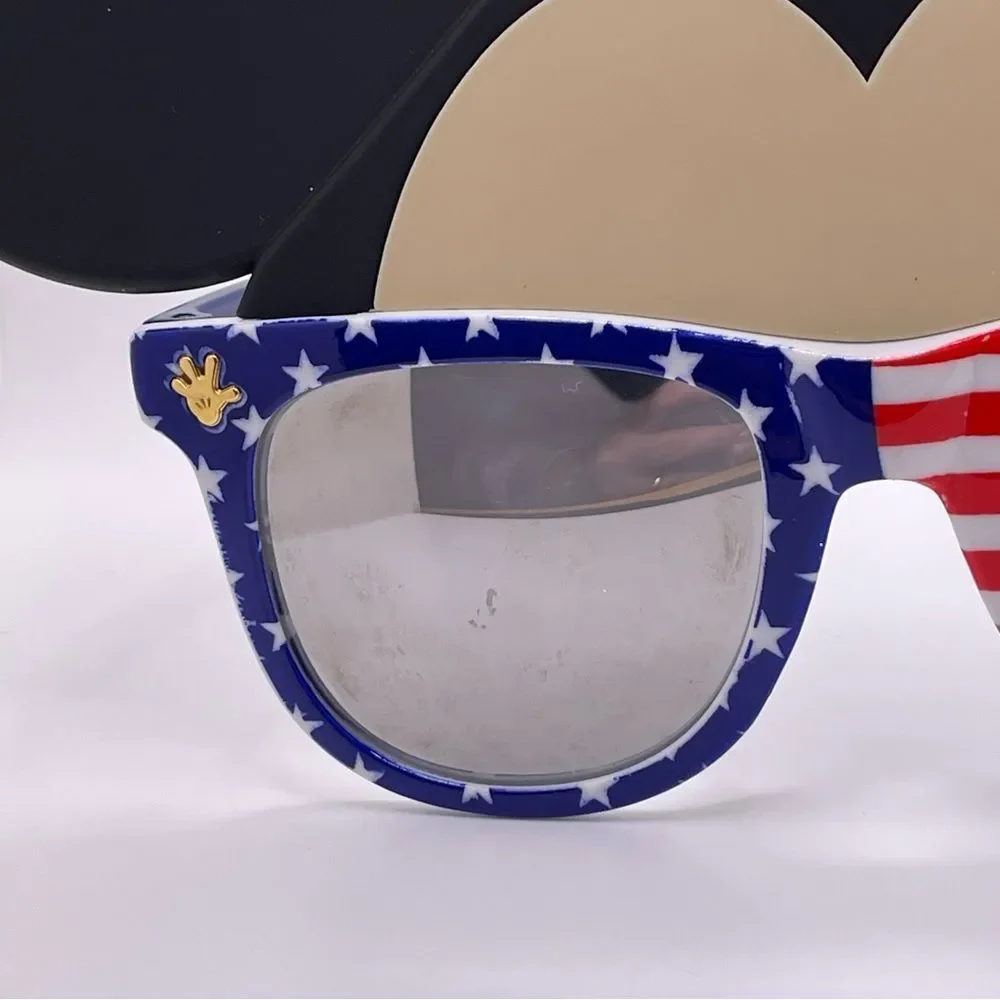 Mickey Mouse Sun-Stache Sunglasses